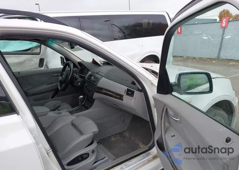 2007 BMW X3 3.0Si from USA, damaged, VIN WBXPC934X7WF00219